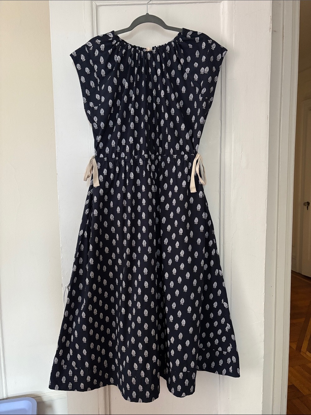 BANANA REPUBLIC COTTON NAVY DRESS M